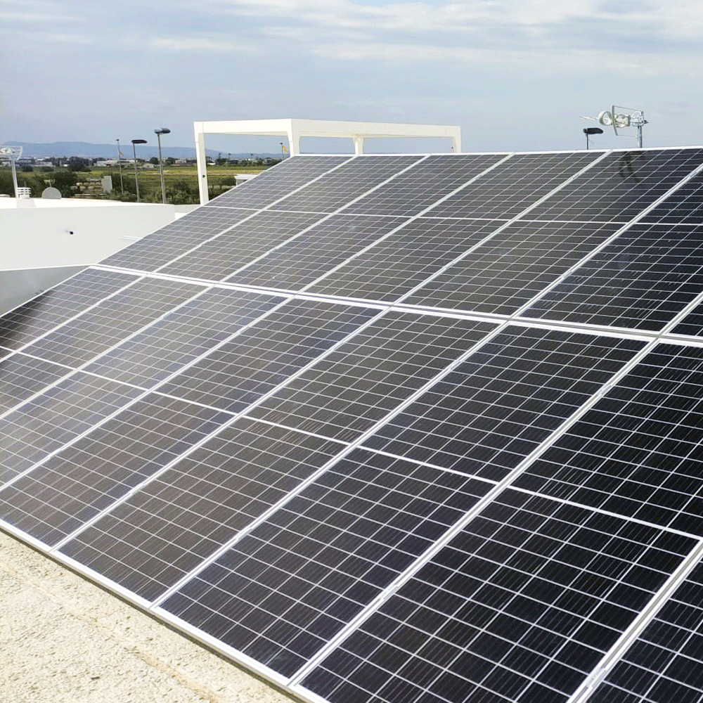 Double solar panel structure